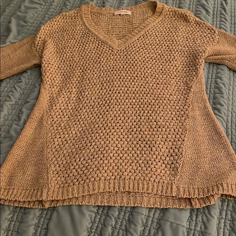 Calvin Klein V-Neck Tan Sweater Relaxed Fit